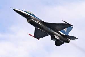 România cere sprijinul Alianţei NATO pentru securizarea spaţiului aerian naţional